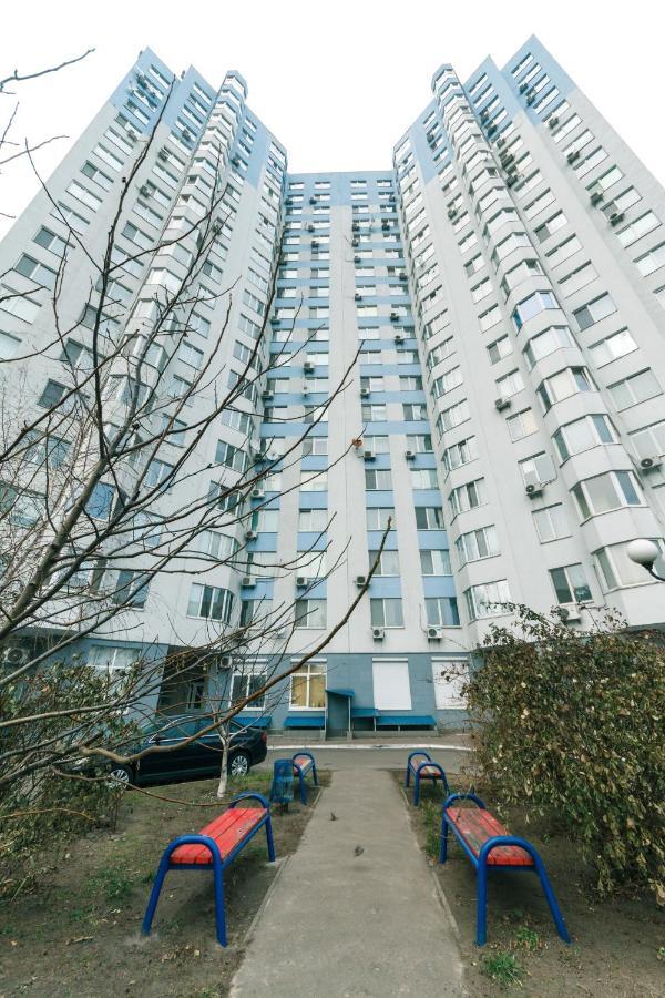 Лучшая Квартира В Броварах Brovary Eksteriør bilde